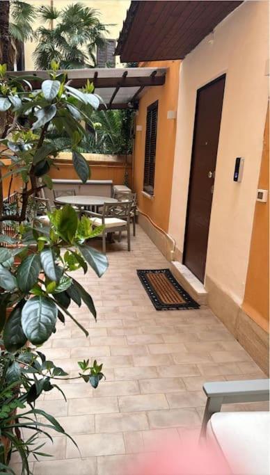 Villa Cola Di Rienzo 243 Relais-B Roma Esterno foto